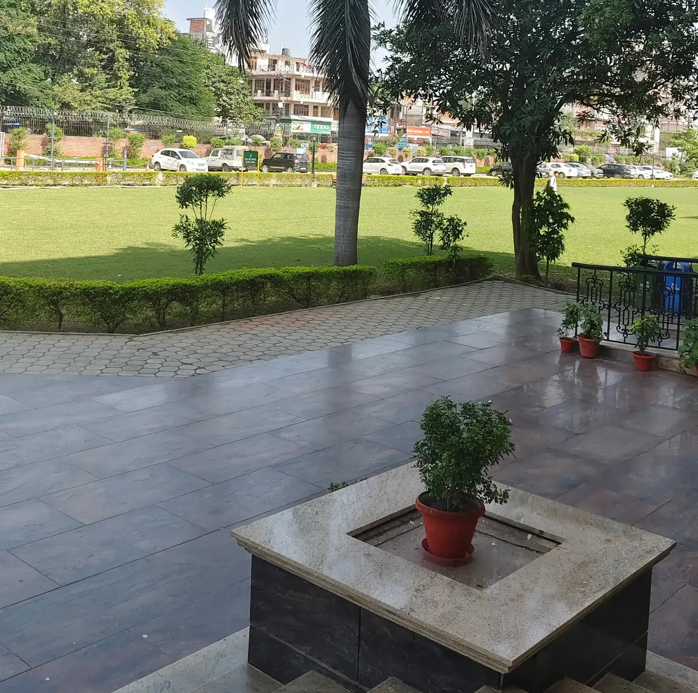 Amity University Lucknow Campus photo 4
